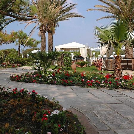 Domizia Palace Hotel Baia Domizia Einrichtungen foto